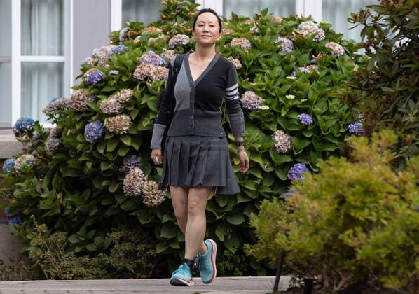 August 6, 2021, Vancouver, BC, Canada: Meng Wanzhou, chief financial officer of Huawei, leaves home to attend her extradition hearing at B.C. Supreme Court, in Vancouver, on Friday, August 6, 2021. Vancouver Canada  - ZUMAc35_ 20210806_zaf_c35_145 Copyright: xDarrylxDyckx