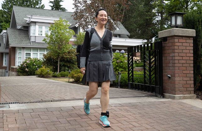 August 6, 2021, Vancouver, BC, Canada: Meng Wanzhou, chief financial officer of Huawei, leaves home to attend her extradition hearing at B.C. Supreme Court, in Vancouver, on Friday, August 6, 2021. Vancouver Canada  - ZUMAc35_ 20210806_zaf_c35_151 Copyright: xDarrylxDyckx