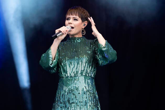 Francine Jordi live at the Summer in the City event on the forecourt of the PostFinance Arena Bern, 06 08 2021 Foto:xA.xRaemyx xFuturexImage