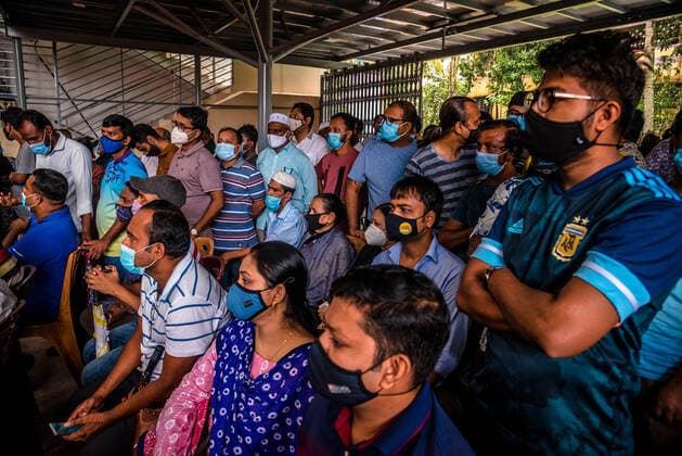 August 7, 2021, Barishal, Barishal, Bangladesh: People gathering to get themselves inoculated with the Moderna Covid-19 coronavirus vaccine during a mass vaccination camp starting today at Barishal City, Bangladesh on August 7, 2021. Barishal Bangladesh - ZUMAr337 20210807_zip_r337_010 Copyright: xMustasinurxRahmanxAlvix