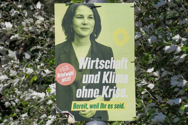 Election posters Bundestag election 2021 on 08 08 2021 in Oberhausen in Election poster of the party Bündnis 90 Die Grünen with the inscription Analena Baerbock Economy and climate without crisis Ready, because you are The Bundestag election 2021 will be the election to the 20 German Bundestag It will take place on 26 September 2021 xJFJPGx