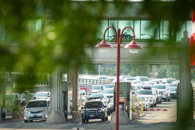 August 9, 2021, Niagara Falls, on, Canada: Cars cross the border into Canada, in Niagara Falls, Ont., on Monday, August 9, 2021. American citizens and permanent residents are now allowed to enter Canada for non-essential purposes if they can provide proof that theyÃ¢â‚¬â ¢ve been fully vaccinated for at least 14 days. Niagara Falls Canada  - ZUMAc35_ 20210809_zaf_c35_033 Copyright: xEduardoxLimax