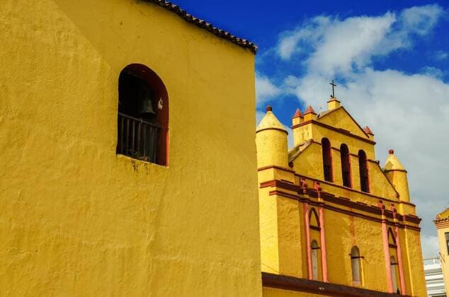 Yellow Colonial Church, 15.04.2013 17:25:43, Copyright: xjkraft5x Panthermedia09059746