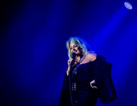 British singer Bonnie Tyler performs on stage during her Magdalena Deluxe Festival concert at La Magdalena in Santander, northern Spain, 9 August 2021. BONNIE TYLER IN CONCERT !ACHTUNG: NUR REDAKTIONELLE NUTZUNG!  Copyright: xRománxAguilerax GRAF1501 20210809-38f2e7f5562e4418246f64aca7d77239da3c61e8