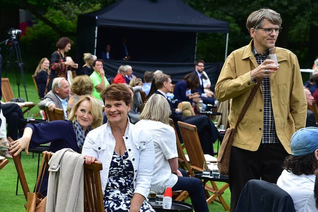 3 Jazz concert with Thomas Quasthoff Katherine Mehrling, Gayle Tufts, husband Lutz Gajewski Frank Walter Steinmeier, SPD, Federal President Address at a jazz concert with Thomas Quasthoff Friends in the SchlossGarten Bellevue in Berlin on 10 08 2021 Photopress Mueller