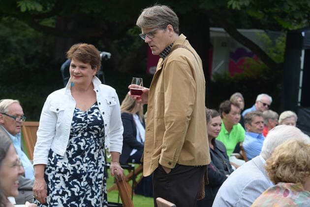 3 Jazz concert with Thomas Quasthoff Gayle Tufts, husband Lutz Gajewski Frank Walter Steinmeier, SPD, Federal President Address at a jazz concert with Thomas Quasthoff Friends in the SchlossGarten Bellevue in Berlin on 10 08 2021 Photopress Mueller