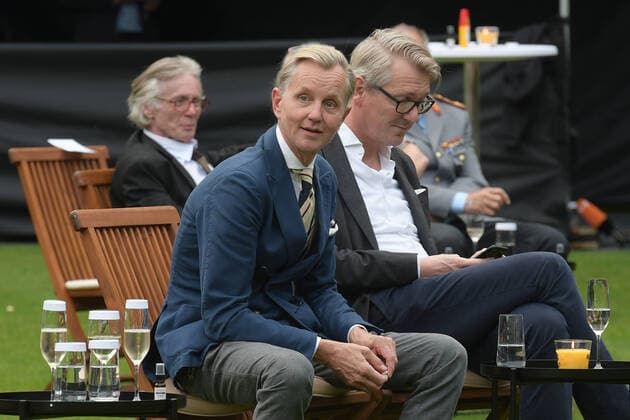 3 Jazz concert with Thomas Quasthoff Max Raabe with accompaniment Frank Walter Steinmeier, SPD, Federal President Address at a jazz concert with Thomas Quasthoff Friends in the SchlossGarten Bellevue in Berlin on 10 08 2021 Photopress Mueller