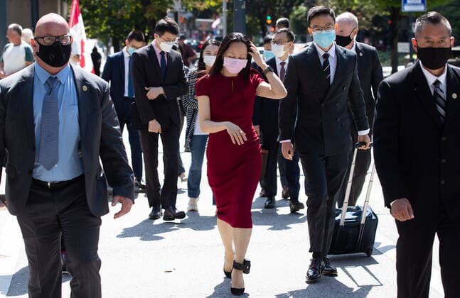 August 10, 2021, Vancouver, BC, Canada: Meng Wanzhou, chief financial officer of Huawei, leaves B.C. Supreme Court during a break from her extradition hearing, in Vancouver, on Tuesday, August 10, 2021. Vancouver Canada - ZUMAc35_ 20210810_zaf_c35_037 Copyright: xDarrylxDyckx