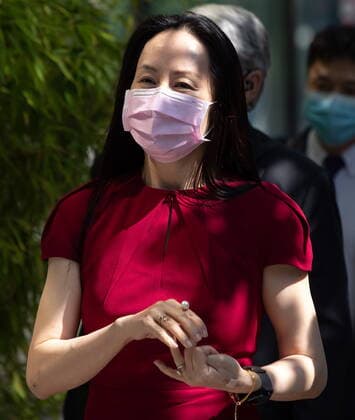 August 10, 2021, Vancouver, BC, Canada: Meng Wanzhou, chief financial officer of Huawei, leaves B.C. Supreme Court during a break from her extradition hearing, in Vancouver, on Tuesday, August 10, 2021. Vancouver Canada - ZUMAc35_ 20210810_zaf_c35_041 Copyright: xDarrylxDyckx