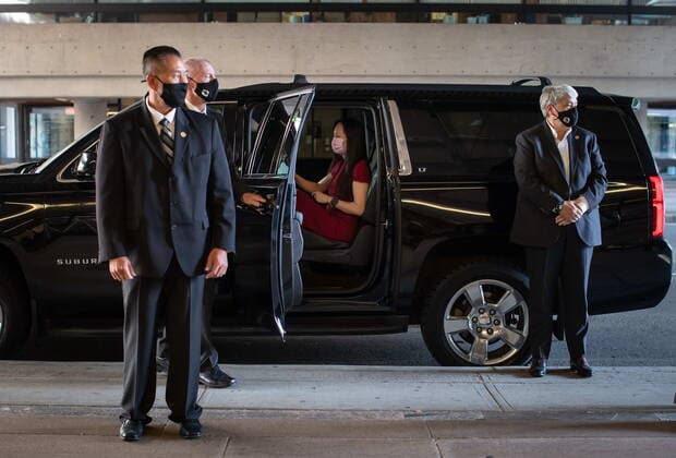 August 10, 2021, Vancouver, BC, Canada: Meng Wanzhou, chief financial officer of Huawei, arrives at B.C. Supreme Court to attend her extradition hearing, in Vancouver, on Tuesday, August 10, 2021. Vancouver Canada - ZUMAc35_ 20210810_zaf_c35_038 Copyright: xDarrylxDyckx