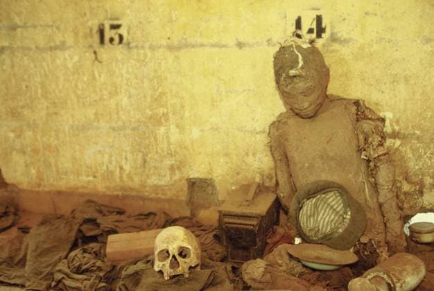 Khmer Rouge: Cambodia s years of brutalityIn the four years that the Khmer Rouge ruled Cambodia, it was responsible for one of the worst mass killings of the 20th Century. The brutal regime, in power from 1975-1979, claimed the lives of up to two million people.H.BERBAR. HBLNETWORK(file photo)