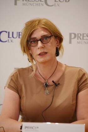 Tessa Ganserer MDl Member of the Bavarian State Parliament Bundestag Election Candidate Munich 12 08 21 Press Club Munich Topic Diversity Press Talk A Woman Who Makes History Munich