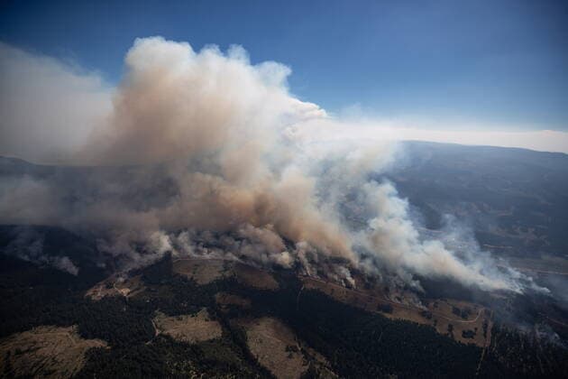 August 12, 2021, MONTE LAKE, BC, Canada: The B.C. Wildfire Service conducts a prescribed burn in Monte Lake in an attempt to contain the White Rock Lake wildfire southeast of Kamloops, B.C., on Thursday, August 12, 2021. MONTE LAKE Canada  - ZUMAc35_ 20210812_zaf_c35_148 Copyright: xDarrylxDyckx