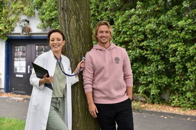 The actress and singer Jasmin Wagner also known as Blümchen poses in doctors coat She will be seen from 14 10 2021 as a doctor Dr Ines Bandura in the RTL series Alles was zählt alongside actor Christopher Kohn role as Dr Finn Albrecht