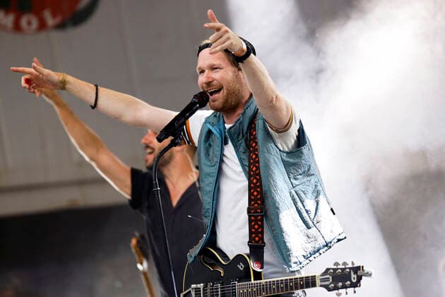 Jojo Berger with the band Querbeat, a 13 piece brasspop band from Bonn, at the benefit concert for the victims of the flood disaster at the Südbrücke Cologne, 12 08 2021 Foto:xC.xHardtx xFuturexImage