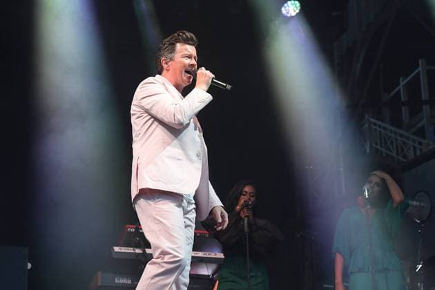 Music Concert Rick Astley Rick Astley in concert at Newmarket Races, Newmarket, United on 13 August 2021. Newmarket Newmarket Races United Editorial use only , Copyright: xSimonxTraylenx PSI-13322-0040