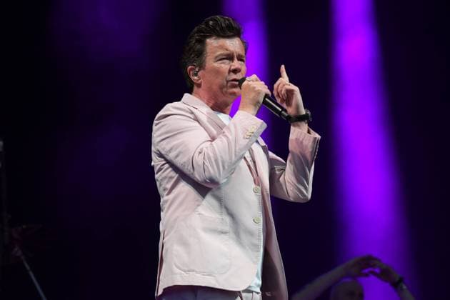 Music Concert Rick Astley Rick Astley in concert at Newmarket Races, Newmarket, United on 13 August 2021. Newmarket Newmarket Races United Editorial use only , Copyright: xSimonxTraylenx PSI-13322-0048