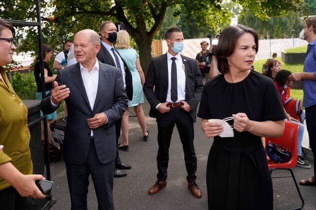 Olaf Scholz and Annalena Baerbock at the event Women Voices Win at the Hans Otto Theater Potsdam, 13 08 2021 Foto:xT.xBartillax xFuturexImage