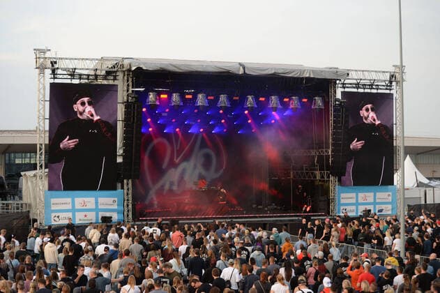 Hamburg der 12 08 2021 SIDO live 2021 at Cruise Inn Open Air Vor Deiner Tür in Hamburg Steinwerder SIDO live 2021 at Cruise Inn Open Air Vor Deiner Tür in Hamburg Steinwerder, Hamburg Hamburg Germany Hamburg