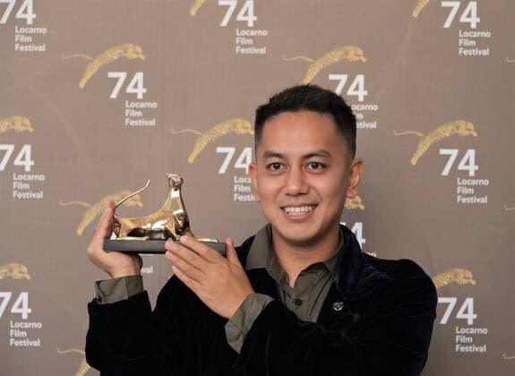 Locarno, Switzerland Locarno Film Festival 2021 Palmares awards ceremony photocall Locarno Film Festival PardoOro best film 2021 LFF In the photo: Muhammad Zaydy Amirruddin producer  Copyright: xNickxZonnax xIPAx xNickxZonnax
