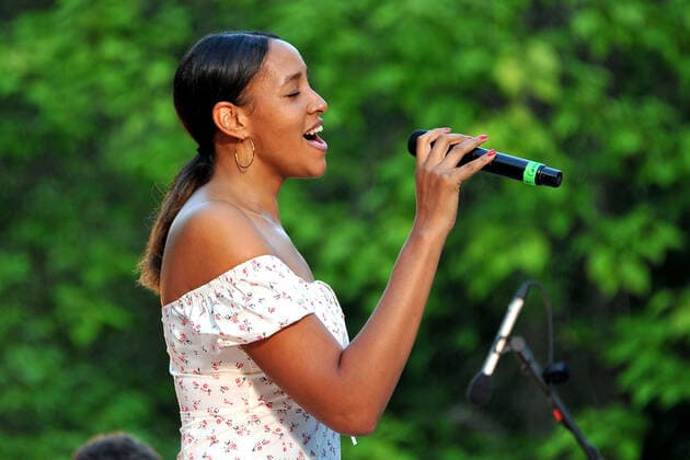 Singer Cassandra Steen Singer Cassandra Steen during a performance on13 08 2021 on the lake stage in the Luisenpark Mannheim 20210813MWI0981
