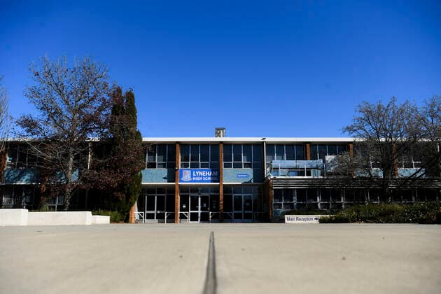 ACT CORONAVIRUS COVD19, General view of Lyneham High School, where a student tested positive for COVID-19 in Canberra, Monday, August 16, 2021. The Australian Capital Territory is in lockdown until at least Thursday, after an outbreak of COVID-19. ( NO ARCHIVING, EDITORIAL USE ONLY, NO USE IN BOOKS WITHOUT CONSENT CANBERRA ACT AUSTRALIA  Copyright: xLUKASxCOCHx 20210816001567262479