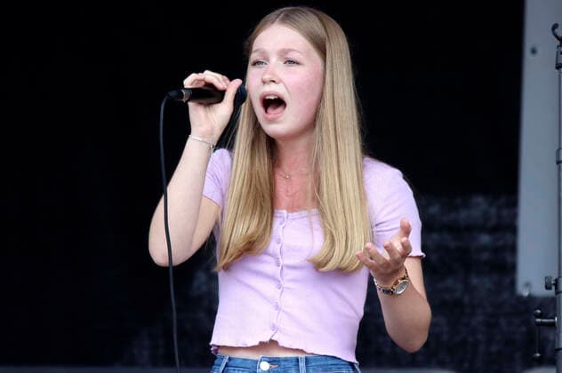Lisa Marie Ramm live at the anniversary festival 750 years Bramfeld at the market place Bramfeld Hamburg, 15 08 2021 Foto:xgbrcix xFuturexImage