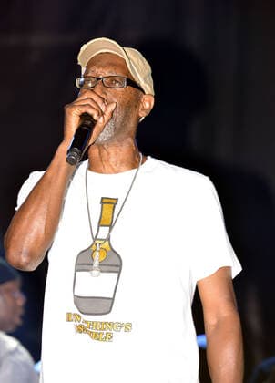 BRONX, NY - AUGUST 16: Coke La Rock performes at the It s Time for Hip Hop in NYC concert at Orchard Beach on August 16, 2021 in the Bronx, New York. Copyright: xKoixSojer Snap NxUxPhotosx MediaPunchx