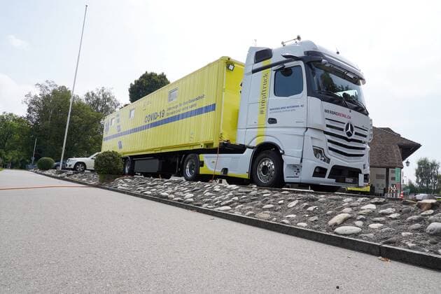 Photo Manuel Geisser 17 08 2021 Covid 19 vaccination The canton of Bern started the 13 August 2021 with the vaccination truck its second tour Picture The Covit 19 vaccination print in Wangen an der Aare
