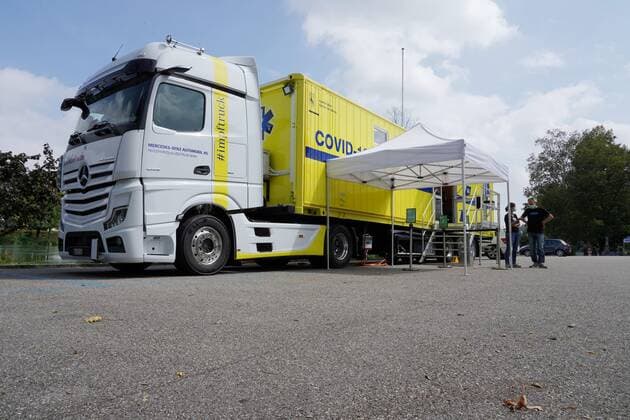 Photo Manuel Geisser 17 08 2021 Covid 19 vaccination The canton of Bern started the 13 August 2021 with the vaccination truck its second tour Picture The Covit 19 vaccination print in Wangen an der Aare