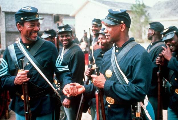 OSCARS. Bester Nebendarsteller. PreistrÃ¤ger 1981-1990 GLORY, from left: Morgan Freeman, Denzel Washington, 1989. ph: ? TriStar Pictures courtesy Everett Collection Ref:MSDGLOR TR006 PUBLICATIONXNOTxINxCANxCHNxFRAxITAxJPNxNORxPOLxRUSxESPxUKxUSA Copyright: xx MSDGLOR TR006