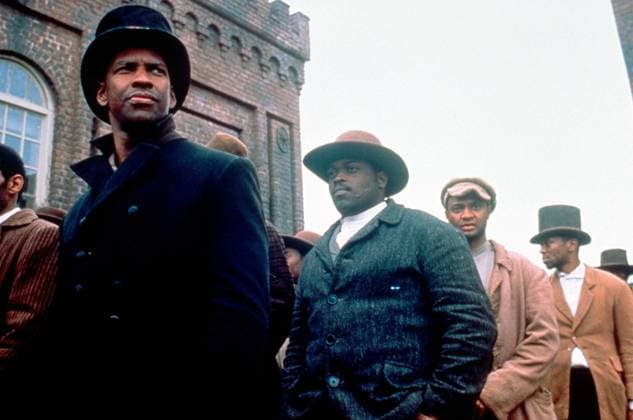 OSCARS. Bester Nebendarsteller. PreistrÃ¤ger 1981-1990 GLORY, Denzel Washington (left), Jihmi Kennedy (second from right), 1989. ph: ? TriStar Pictures courtesy Everett Collection Ref:MSDGLOR TR008 PUBLICATIONXNOTxINxCANxCHNxFRAxITAxJPNxNORxPOLxRUSxESPxUKxUSA Copyright: xx MSDGLOR TR008