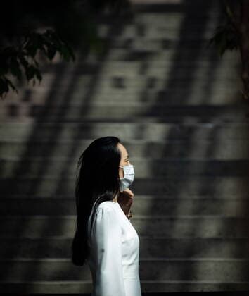 August 17, 2021, Vancouver, BC, Canada: Meng Wanzhou, chief financial officer of Huawei, returns to B.C. Supreme Court after a break from her extradition hearing, in Vancouver, on Tuesday, August 17, 2021. Vancouver Canada - ZUMAc35_ 20210817_zaf_c35_050 Copyright: xDarrylxDyckx