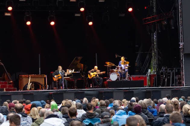 Live performance of the entertainer and musician Helge Schneider with the program The return of the blue-green emerald beetle on the Art Lawn Bonn, 17 08 2021 organized by E L Hartz Promotion GmbH Bonn Gronau NRW Germany