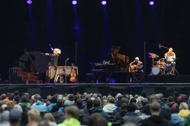 Live performance of the entertainer and musician Helge Schneider with the program The return of the blue-green emerald beetle on the Art Lawn Bonn, 17 08 2021 organized by E L Hartz Promotion GmbH Bonn Gronau NRW Germany