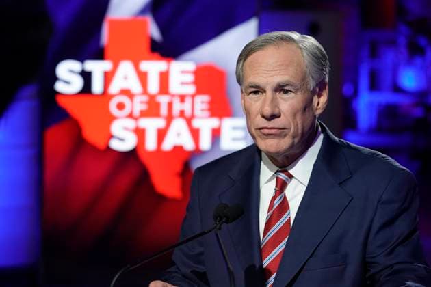August 17, 2021: Texas Gov. Greg Abbott has tested positive for COVID-19, his office said in a statement issued Tuesday. FILE PICTURE: February 1, 2021, Lockhart, Texas, USA: Texas Governor GREG ABBOTT prepares to deliver his annual State of the State speech at Visionary Fiber Technologies outside Lockhart. Abbott proposed expansion of telemedicine and increased broadband access for rural Texans and also praised the continued strength of the Texas economy. Lockhart USA - ZUMAd150 20210201_znp_d150_010 Copyright: xBobxDaemmrichx