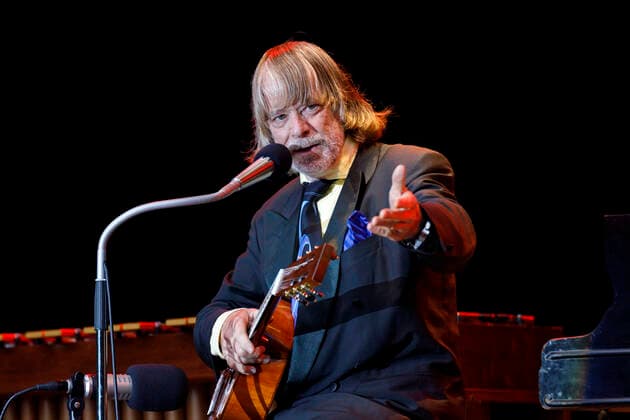 Helge Schneider live with his program Die Wiederkehr des blaugrünen Smaragdkäfers at the Bonner Kunst Rasen Bonn, 17 08 2021 Foto:xC.xHardtx xFuturexImage