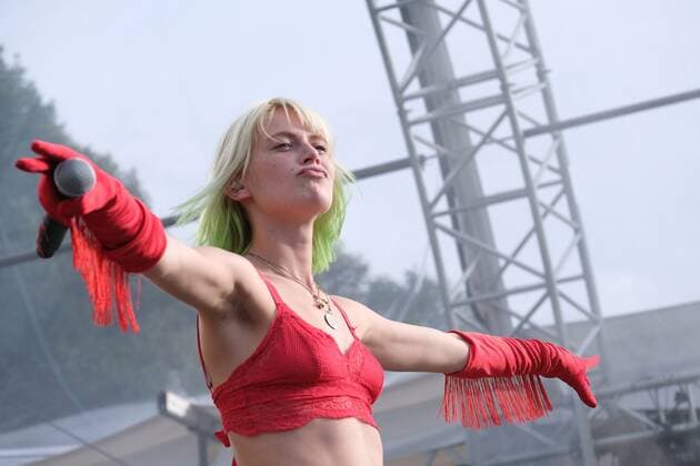 15 08 2021 xkhx Kassel, outdoor culture tent concert Alina Bianca Alli Neumann actress and singer