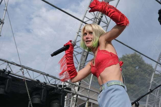 15 08 2021 xkhx Kassel, outdoor culture tent concert Alina Bianca Alli Neumann actress and singer