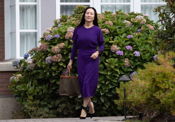 August 18, 2021, Vancouver, BC, Canada: Meng Wanzhou, chief financial officer of Huawei, leaves home to attend what is expected to be the final day of her extradition hearing at B.C. Supreme Court, in Vancouver, on Wednesday, August 18, 2021. Vancouver Canada - ZUMAc35_ 20210818_zaf_c35_038 Copyright: xDarrylxDyckx