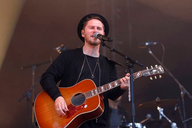 Johannes Oerding live at the BonnLive Kulturgarten Open Air 2021 in the Rheinaue Bonn, 18 08 2021 Foto:xC.xHardtx xFuturexImage