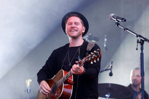 Johannes Oerding live at the BonnLive Kulturgarten Open Air 2021 in the Rheinaue Bonn, 18 08 2021 Foto:xC.xHardtx xFuturexImage