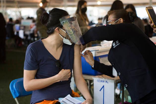 Coronavirus Vaccination In Mexico Free application of the first dose of the Pfizer vaccine against COVID-19, for people from 18 to 29 years old who live in the Xochimilco boroug, in Mexico City, Mexico, on August 19, 2021 Mexico City Mexico leyva-notitle210819_npX6e  Copyright: xCristianxLeyvax