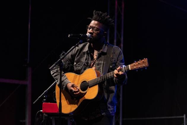 With the title Call You Home Kelvin Jones has his breakthrough in 2014 Kelvin Jones live at the Jazz Joy in Worms Worms Jazz Joy Rheinland Pfalz