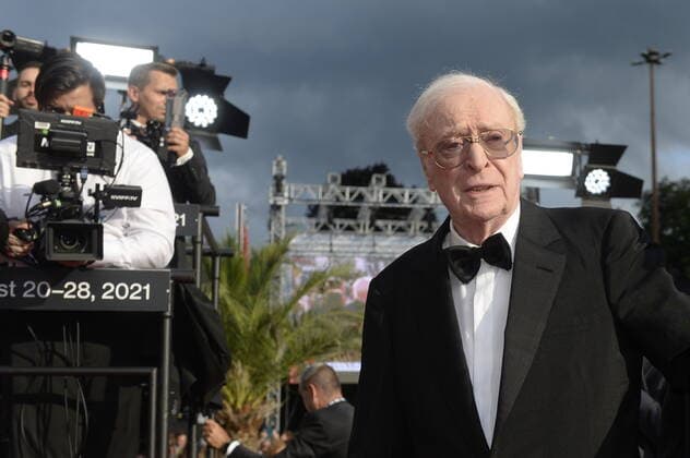 Karlovy Vary International Film Festival - Michael Caine erhält Auszeichnung für sein Lebenswerk Oscar-winning English actor Michael Caine arrives to the start of the 55th edition of the Karlovy Vary International Film Festival, Friday, August 20, 2021. The international film festival returns to the Czech spa of Karlovy Vary after two years due to a delay caused by the coronavirus pandemic. The fest honors Caine for his outstanding contribution to world cinema. (CTKxPhoto KaterinaxSulova) CTKPhotoP2021082006256  suk