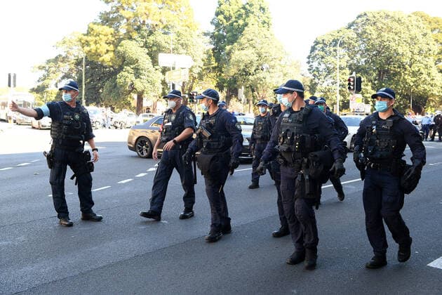 Coronavirus in Australien, Anti-Lockdown Protest in Sydney ANTI LOCKDOWN PROTEST SYDNEY, NSW Police and Public Order and Riot Squad officers are seen during an anti-lockdown protest in Sydney, Saturday, August 21, 2021. ( NO ARCHIVING, EDITORIAL USE ONLY, NO USE IN BOOKS WITHOUT CONSENT SYDNEY NSW AUSTRALIA  Copyright: xDANxHIMBRECHTSx 20210821001568405810