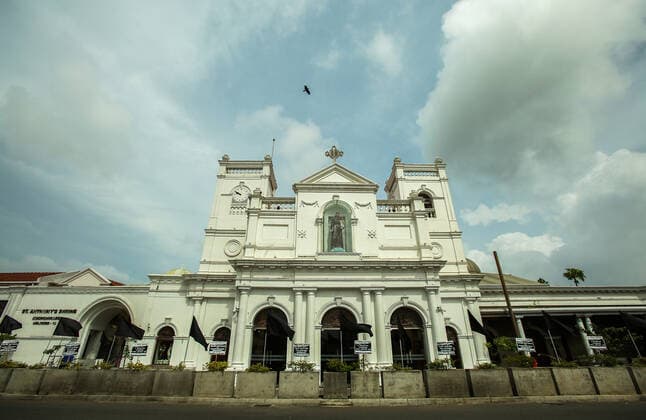 August 21, 2021, colombo, sri lanka: Black flags were hoisted at St. Anthony s Church in Kochchikade as no law was enforced regarding the Easter attack in 2019, in Colombo on August 21 2021. Cardinal Malcolm Ranjith recently said that black flags would be hoisted at all churches and homes across the country on August 21. colombo sri lanka - ZUMAd152 20210821_znp_d152_002 Copyright: xPradeepxDambaragex