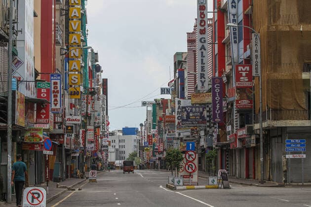 August 21, 2021, colombo, Sri Lanka: A general view shows closed shops along a deserted street during a nationwide 10-days lockdown imposed to curb the spread of Covid-19 coronavirus in Colombo, Sri Lanka on August 21, 2021. colombo Sri Lanka. - ZUMAd152 20210821_znp_d152_015 Copyright: xPradeepxDambaragex
