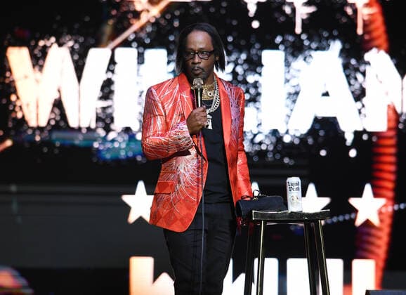 SUNRISE FL - AUGUST 20: Katt Williams performs during the World War III Tour at The BB&T Center on August 20, 2021 in Sunrise, Florida. Copyright: xmpi04 MediaPunchx