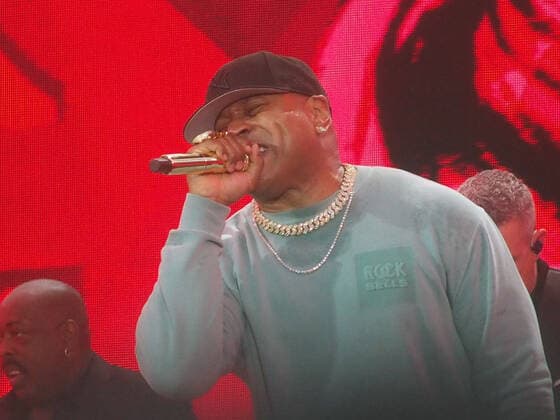 August 21, 2021, New York, New York, USA: New York,The Outer Rainband of Hurricane Henri prompted the premature end of the concert Ã¢â‚¬oeWE LOVE NYC: The Homecoming Concert produced by New York City, Clive Davis and Live Nation. .The concert featured music icons and contemporary artists spanning musical and entertainment genres. The outer band of Hurricane Henri prompted the premature end of the concert. LLCool J New York USA - ZUMAct2_ 20210821_zaf_ct2_150 Copyright: xBrucexCotlerx